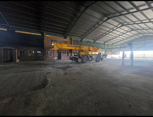 5,600M² FACTORY TO LET IN ANDERBOLT